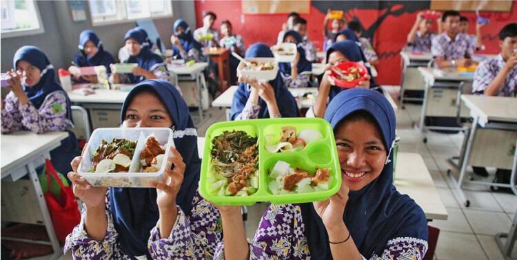 Makan siang Gratis